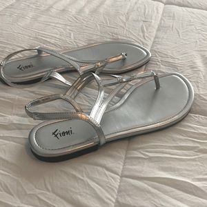 Womens size 7.5 sandals